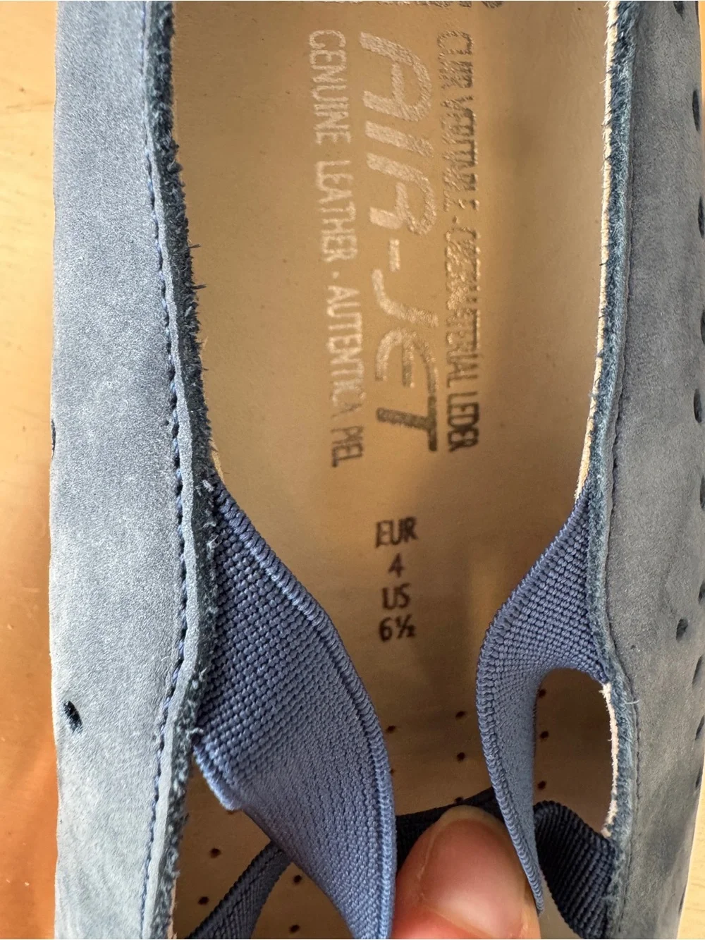 Mephisto Women's Karla Perf Leather Mary Jane Ballet Flats – Blue Suede/Nubuck